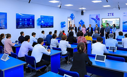 ZTE and Tashkent University of Information Technologies collaborate to open joint smart classroom, advancing digital education in Uzbekistan