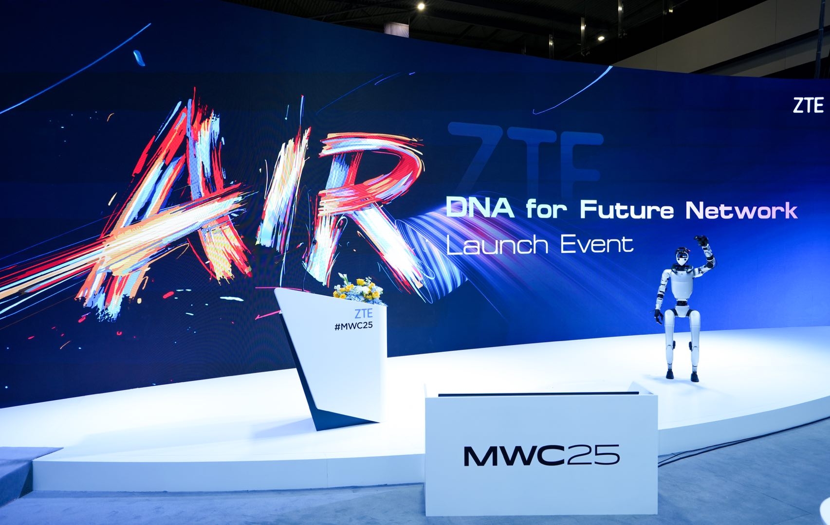 ZTE hosts AIR DNA Future Network Launch Event at MWC Barcelona 2025